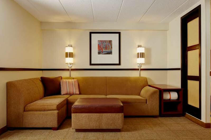 Hyatt Place Roanoke Airport / Valley View Mall Hotel Buitenkant foto